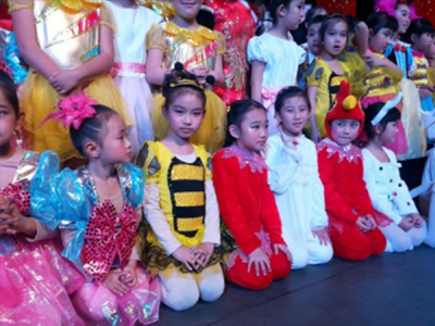 路北大陆阳光2014年市第三届春节联欢晚会----《动物狂欢节》